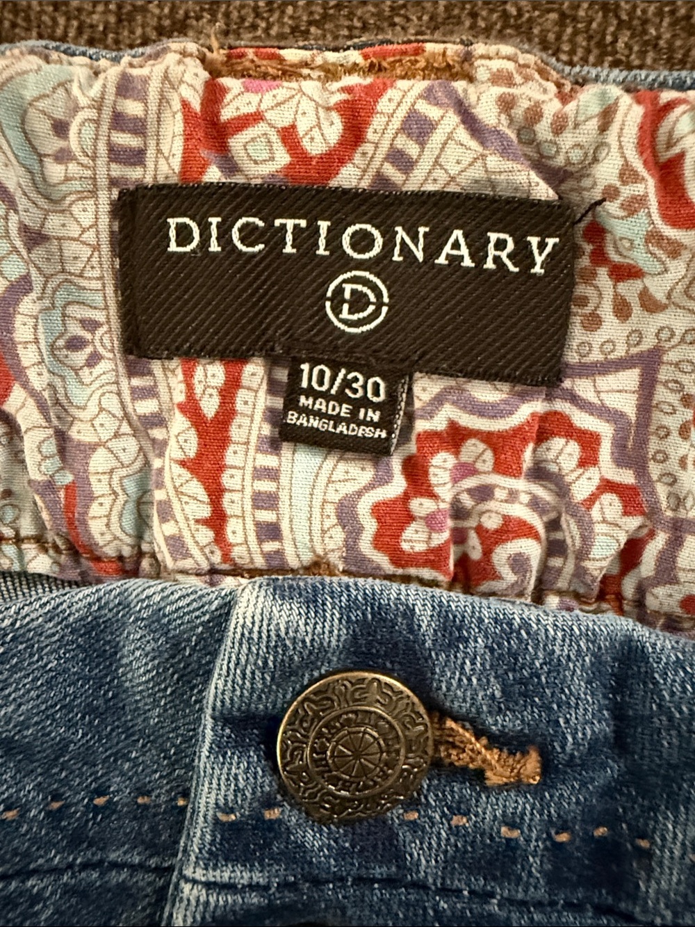 Dictionary Jean Shorts in Medium Blue - Women's Denim Shorts Size 10 - Picture 8 of 10